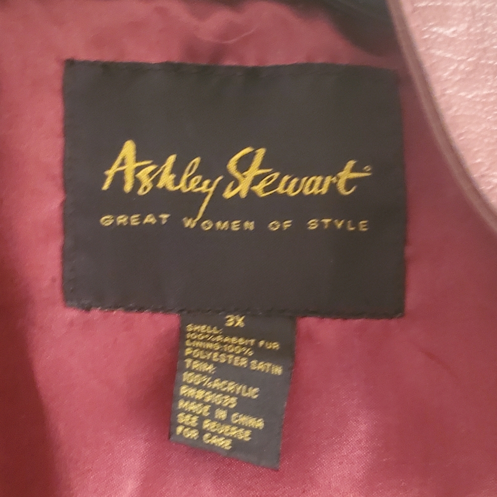Ashley Stewart Red Teddy Jacket with Plush Faux Fur and hood - Picture 4 of 14